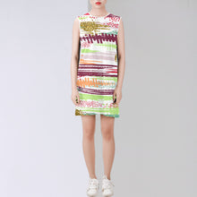Carica l'immagine nel visualizzatore di Gallery, Sleeveless Round Neck Shift Dress (Model D51) Inkedjoy
