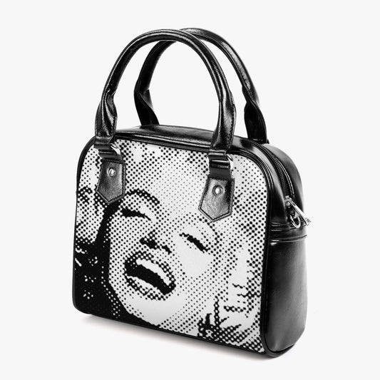 {{product.title}} – Trisarte Cannata {{ product_title }