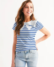 Carica l'immagine nel visualizzatore di Gallery, Blue Women's T-shirt - trisarte