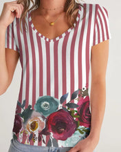 Cargar imagen en el visor de la galería, Flowers T-shirt - trisarte