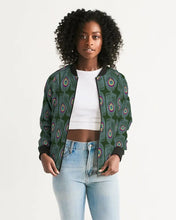 Cargar imagen en el visor de la galería, Green Women's Bomber Jacket - trisarte