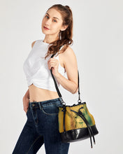 Carica l'immagine nel visualizzatore di Gallery, art Mini Drawstring Bucket Bag trisarte