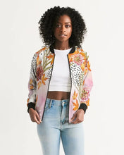 Cargar imagen en el visor de la galería, Season Women's Bomber Jacket - trisarte
