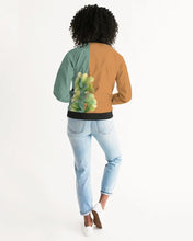 Cargar imagen en el visor de la galería, Women's Bomber Jacket - trisarte