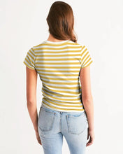 Carica l'immagine nel visualizzatore di Gallery, Yellow Women's T-shirt - trisarte