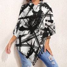 Carica l'immagine nel visualizzatore di Gallery, Knitted Cape With Fringed Edge Inkedjoy