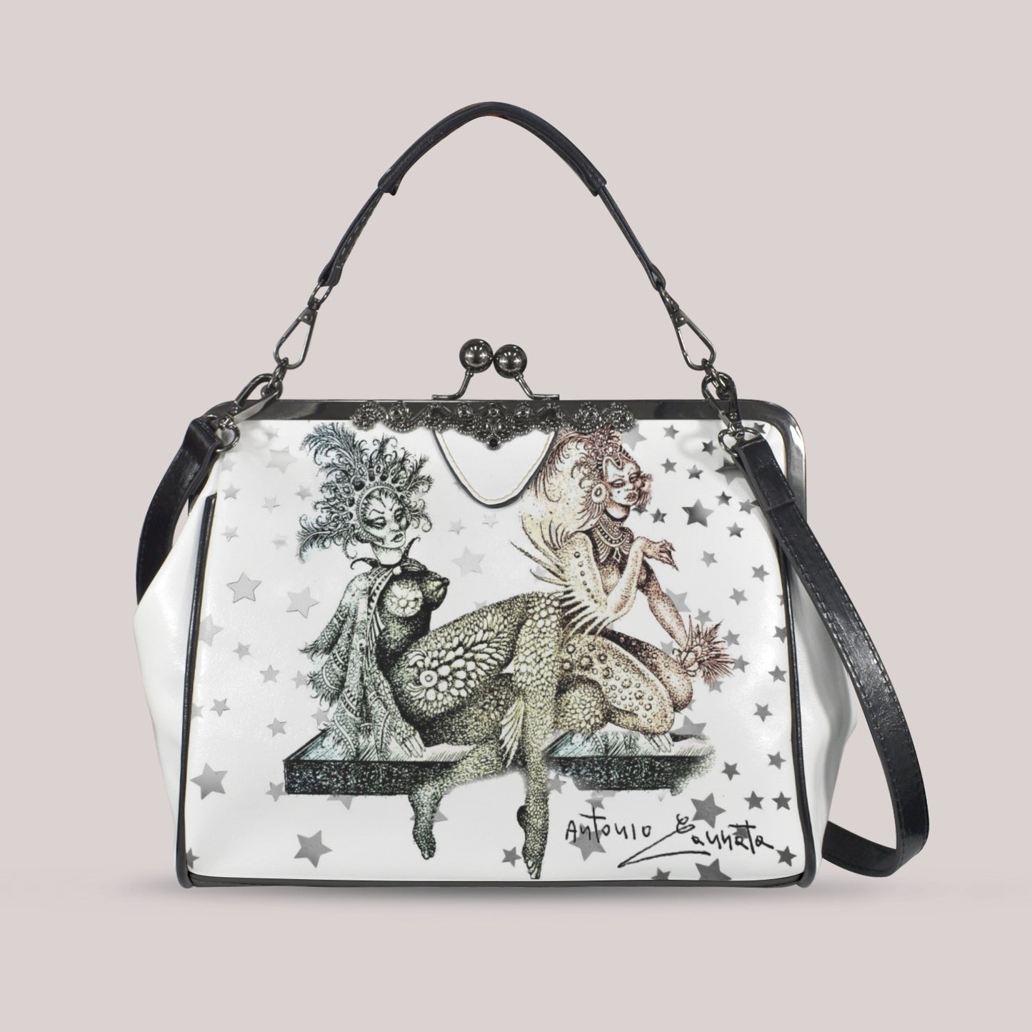 {{product.title}} – Trisarte Cannata {{ product_title }