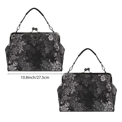 {{product.title}} – Trisarte Cannata {{ product_title }