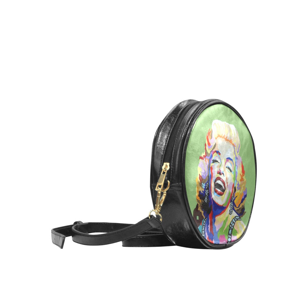 {{product.title}} – Trisarte Cannata {{ product_title }