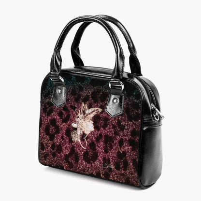 {{product.title}} – Trisarte Cannata {{ product_title }