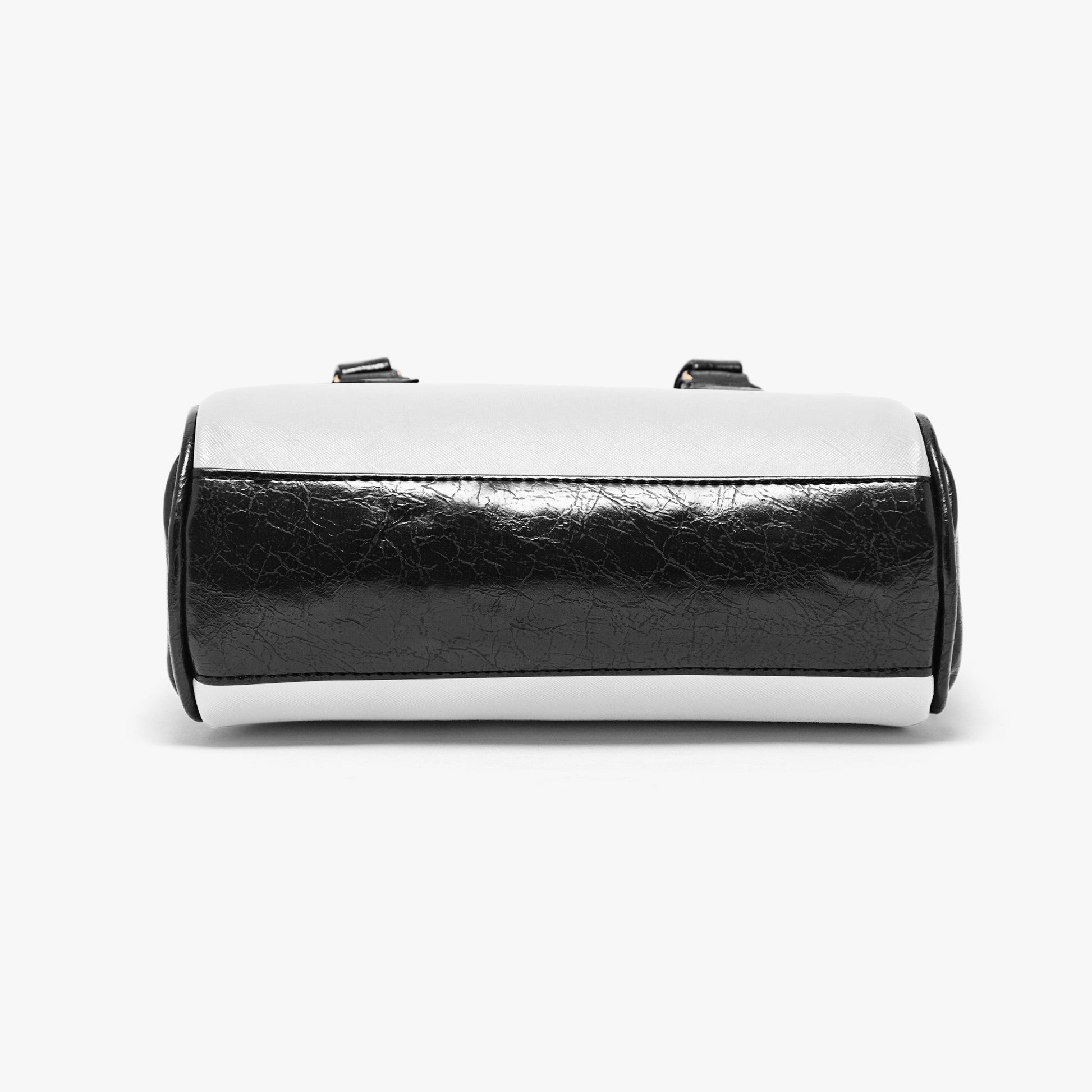 {{product.title}} – Trisarte Cannata {{ product_title }