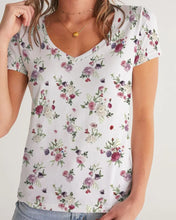 Carica l&#39;immagine nel visualizzatore di Gallery, Bouquet Women&#39;s T-shirt - trisarte
