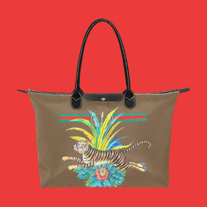 {{product.title}} – Trisarte Cannata {{ product_title }