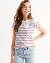 Carica l&#39;immagine nel visualizzatore di Gallery, Pink  Women&#39;s T-shirt - trisarte
