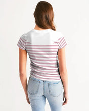 Carica l&#39;immagine nel visualizzatore di Gallery, Pink  Women&#39;s T-shirt - trisarte
