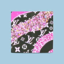 Cargar imagen en el visor de la galería, Women&#39;s Leather Wallet (Model 1611) Inkedjoy
