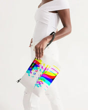 Carica l&#39;immagine nel visualizzatore di Gallery, Pouch bag Audrey Hepburn borsa artistica - trisarte
