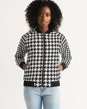 Cargar imagen en el visor de la galería, Women&#39;s Bomber Jacket - trisarte

