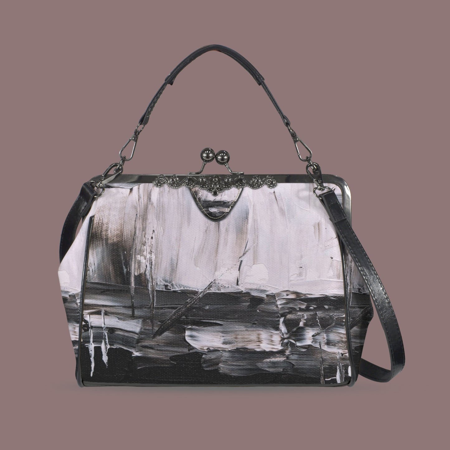 {{product.title}} – Trisarte Cannata {{ product_title }
