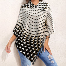 Carica l&#39;immagine nel visualizzatore di Gallery, Knitted Cape With Fringed Edge Inkedjoy
